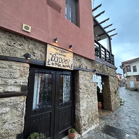 Varosi 3* Edessa