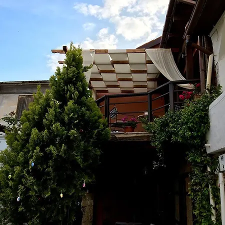 Varosi 4* Edessa
