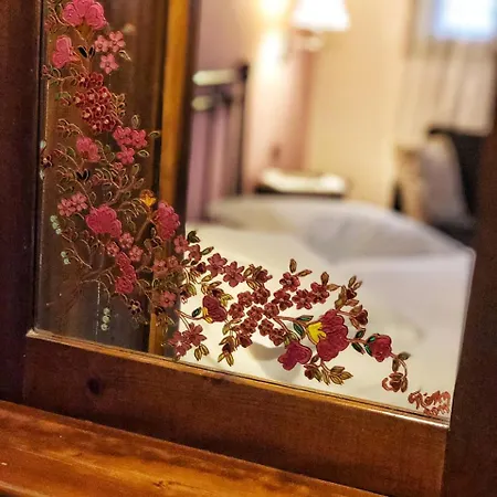 Varosi بيت ضيافة