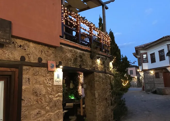 Varosi בית הארחה