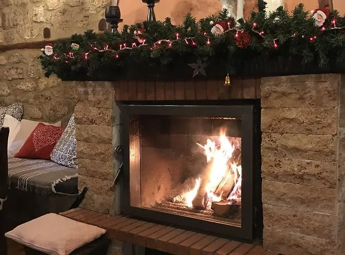 בית הארחה Varosi אדסה