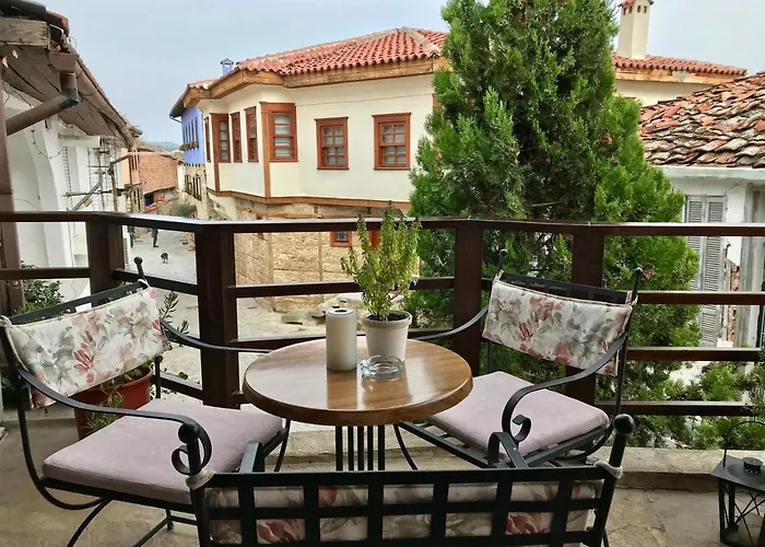 Affittacamere Varosi 4*
